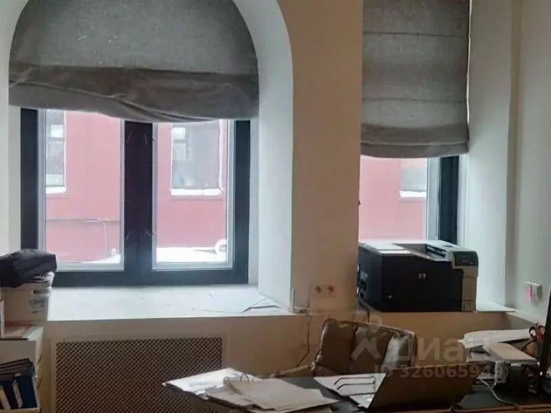 Офис в Москва Берсеневская наб., 8С1 (46 м) - Фото 1