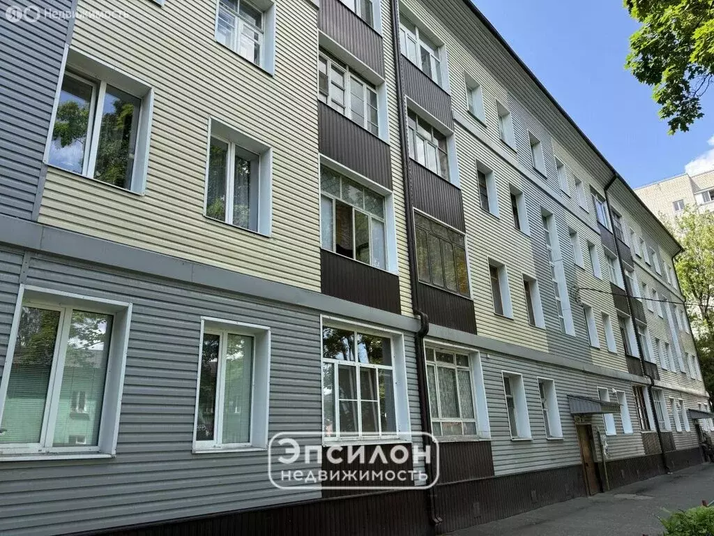 3-комнатная квартира: Курск, улица Черняховского, 23 (74.6 м) - Фото 1