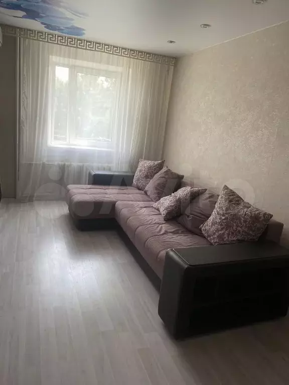 Комната 15,5 м в 1-к., 4/5 эт. - Фото 0