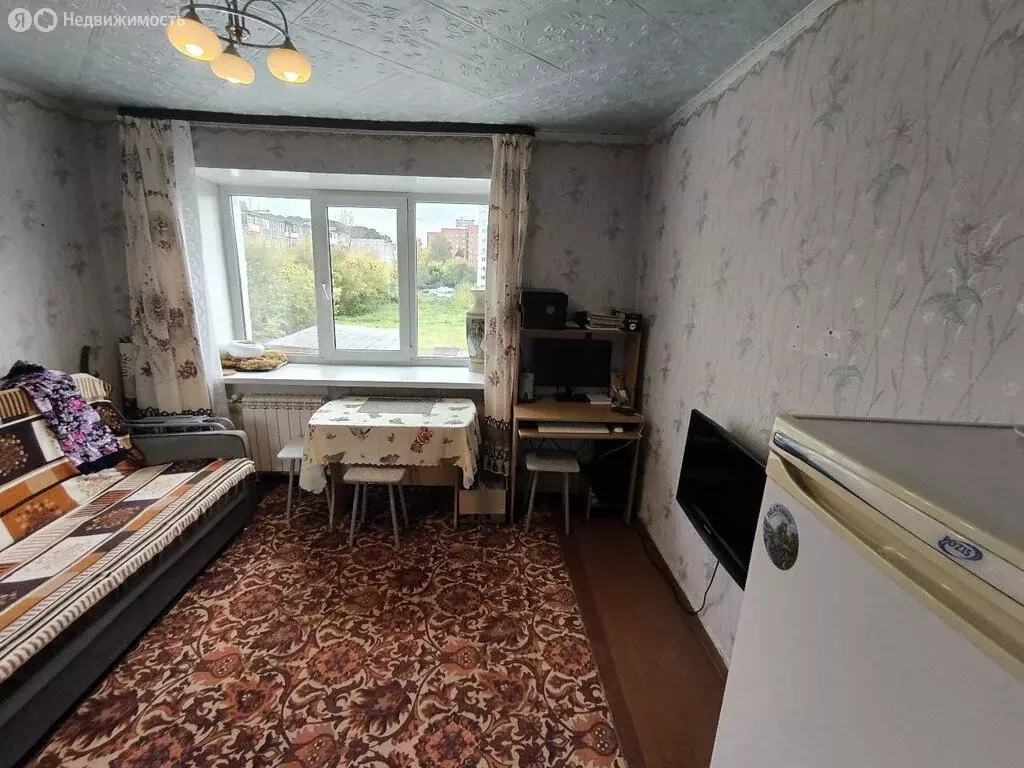 1-комнатная квартира: Екатеринбург, улица Академика Бардина, 6к2 (18 ... - Фото 1