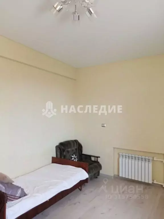 Комната Ростовская область, Каменск-Шахтинский ул. Ворошилова (31.5 м) - Фото 1