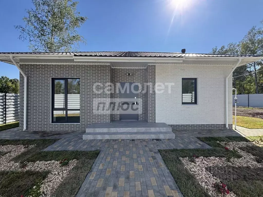 Дом в Курская область, Октябрьский район, Прямицыно муниципальное ... - Фото 1