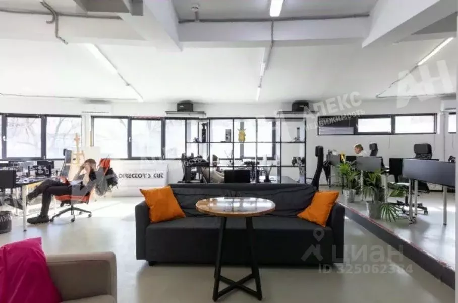 Офис в Москва Новодмитровская ул., 1С1 (168 м) - Фото 1