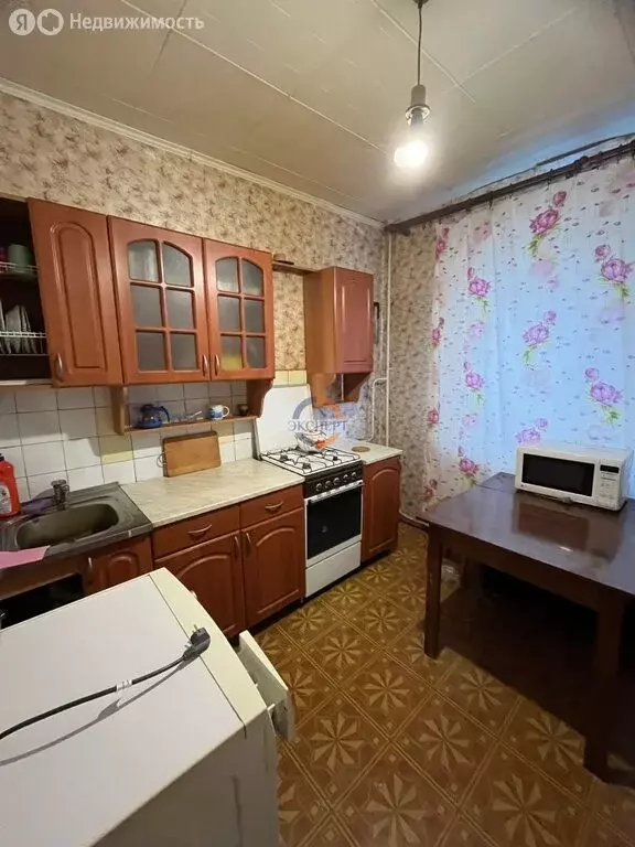 2-комнатная квартира: Великий Новгород, Западный район, улица Свободы, ... - Фото 1