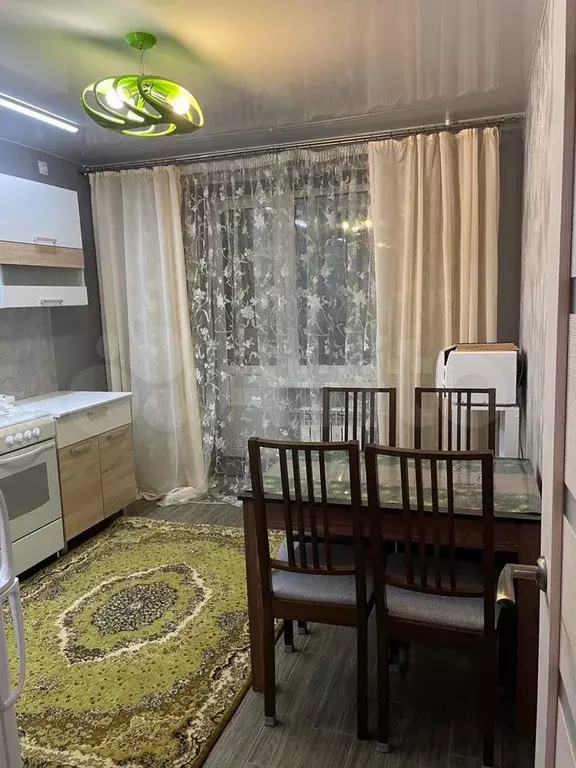 1-к. квартира, 42 м, 9/10 эт. - Фото 0