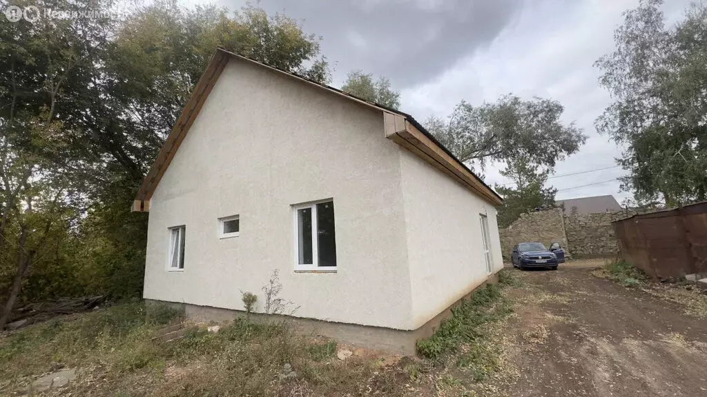 Дом в Оренбург, Центральный бульвар (100 м) - Фото 1