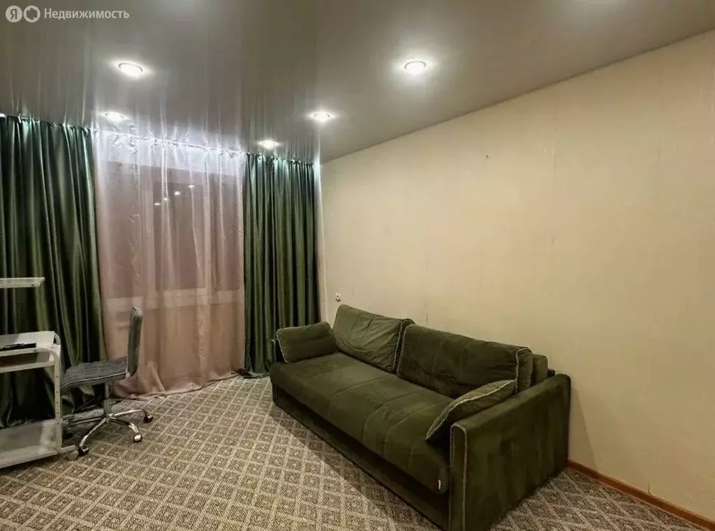 3-комнатная квартира: Южно-Сахалинск, улица Чехова, 72 (60.6 м) - Фото 2