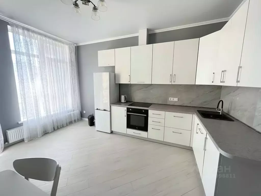 2-к кв. Краснодарский край, Краснодар ул. Бородинская, 137к1 (64.3 м) - Фото 0