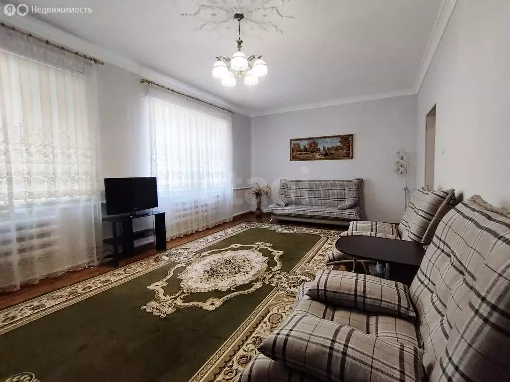 Дом в Учебное, село Учебное, Приозёрная улица (118 м) - Фото 0