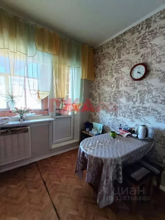 3-к кв. Саха (Якутия), Нерюнгри просп. Геологов, 51 (54.7 м) - Фото 2