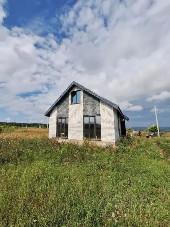 Дом в Башкортостан, Уфимский район, Таптыковский сельсовет, Таптыково ... - Фото 1