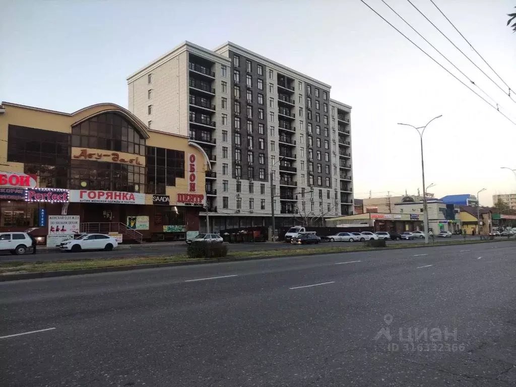 2-к кв. Дагестан, Махачкала ул. Гаджи Алибегова (65.0 м) - Фото 0