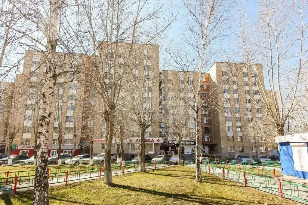 1к в -комнатной квартире (18 м) - Фото 1