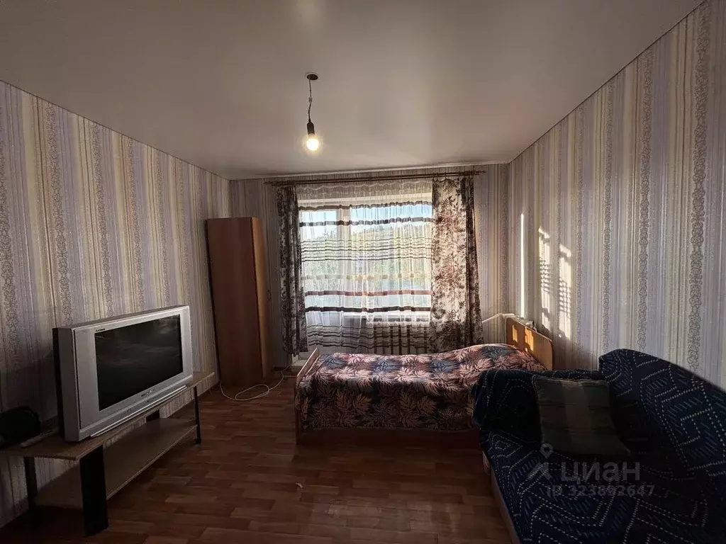 2-к кв. Самарская область, Октябрьск ул. Сакко и Ванцетти, 20 (37.5 м) - Фото 1