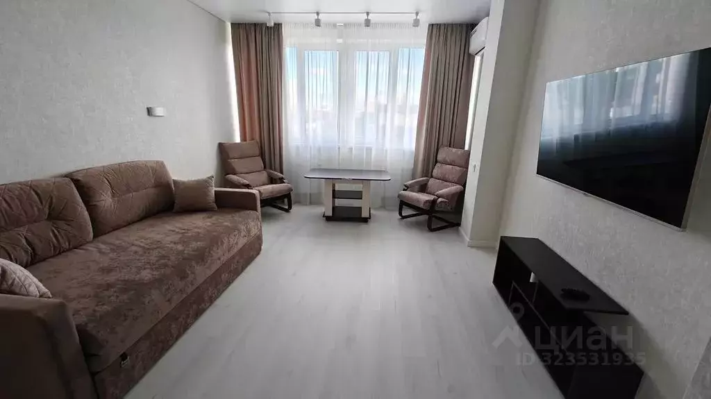 1-к кв. Крым, Симферопольский район, с. Мирное ул. Щедрая, 4 (43.0 м) - Фото 2