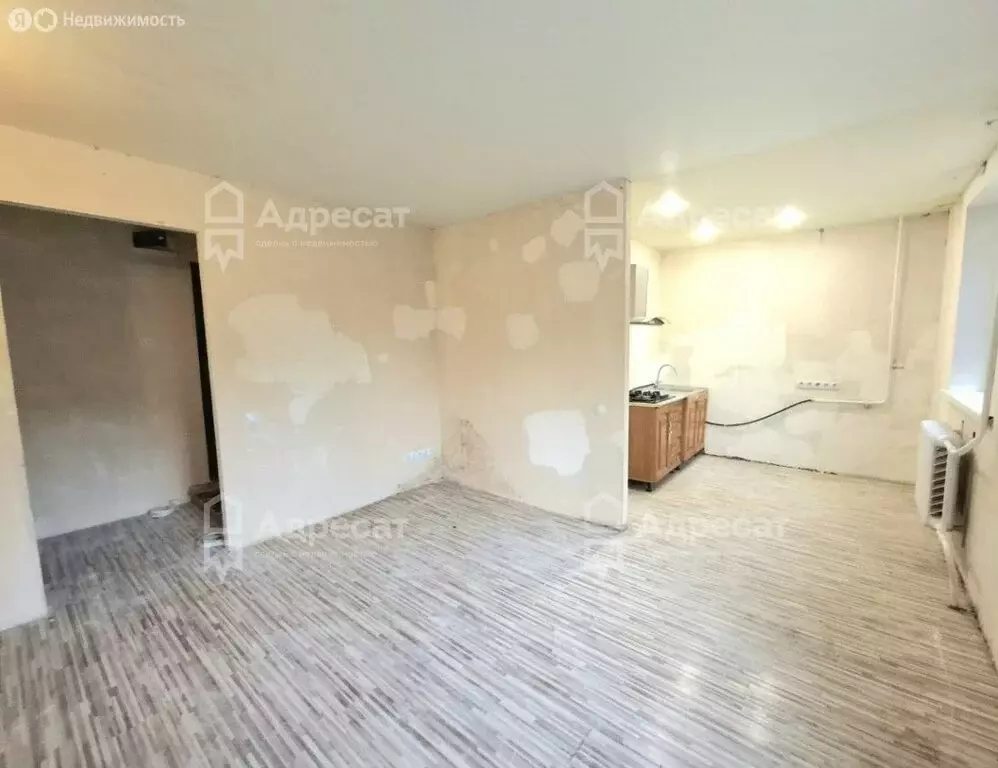 3-комнатная квартира: Волжский, улица Мира, 21 (55 м) - Фото 1