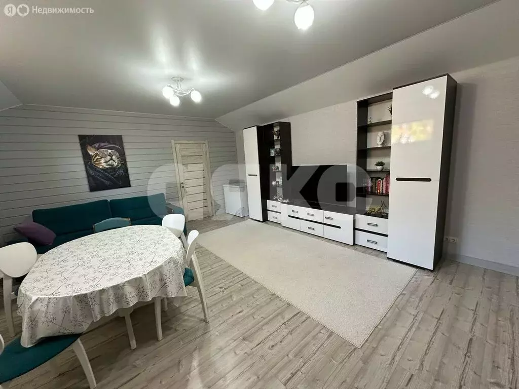 Дом в посёлок Вороново, улица 8-я Линия, 12 (309 м) - Фото 1