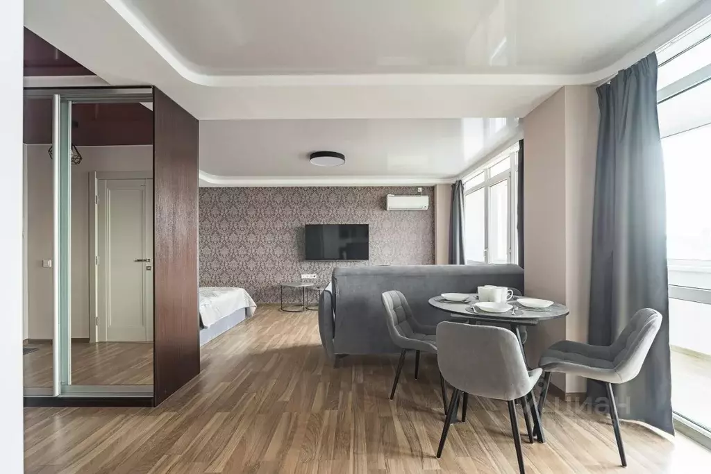 Студия Приморский край, Владивосток ул. Жигура, 26 (45.0 м) - Фото 0