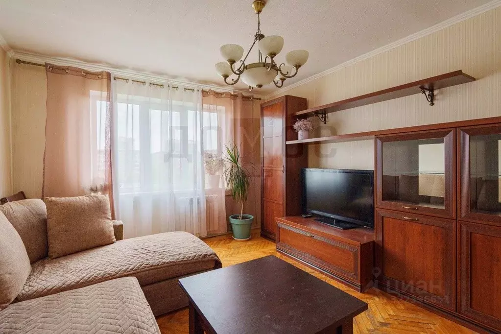 4-к кв. Свердловская область, Екатеринбург ул. Ольховская, 27к2 (63.8 ... - Фото 2