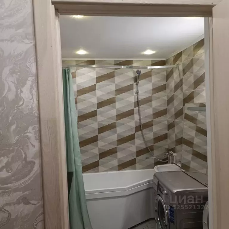 Студия Свердловская область, Екатеринбург ул. Монтерская, 8/2 (30.0 м) - Фото 2