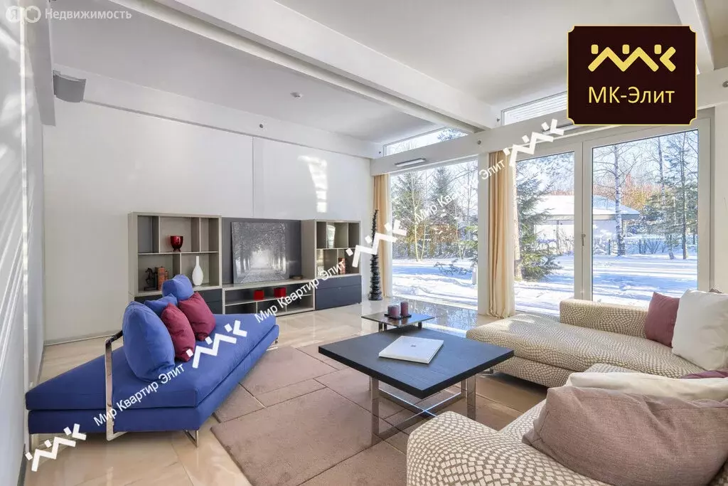 Дом в Бугровское городское поселение, массив Мендсары (225 м) - Фото 1