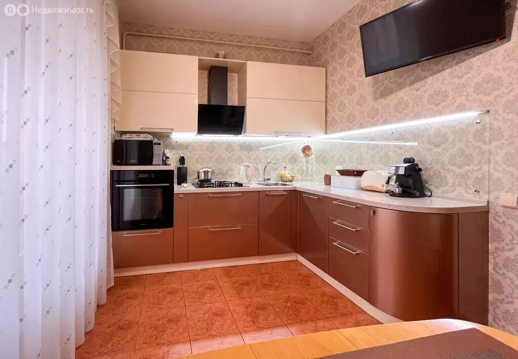 3-комнатная квартира: Челябинск, улица Дегтярёва, 50 (97.4 м) - Фото 2