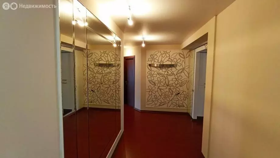 3-комнатная квартира: Новосибирск, улица Галущака, 3 (114.6 м) - Фото 1