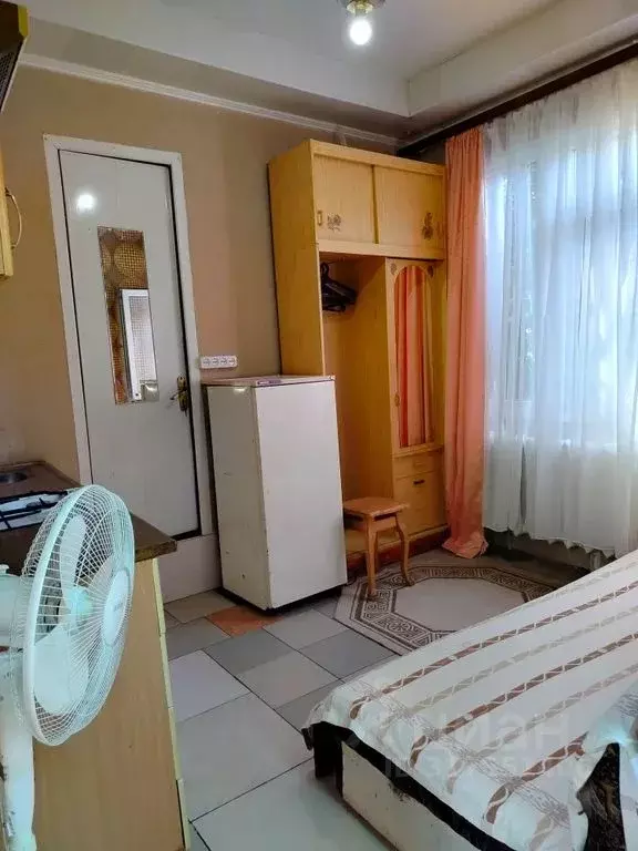 Комната Краснодарский край, Сочи Светлана мкр, ул. Тургенева, 12 - Фото 0