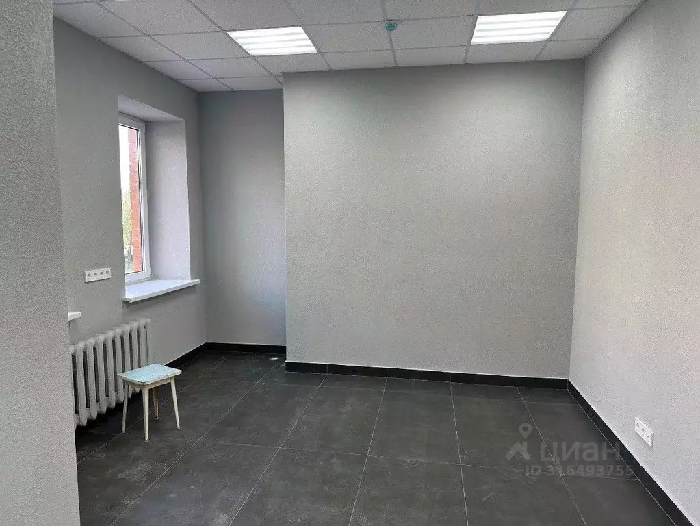 Офис в Волгоградская область, Волгоград бул. Энгельса, 14А (43 м) - Фото 1
