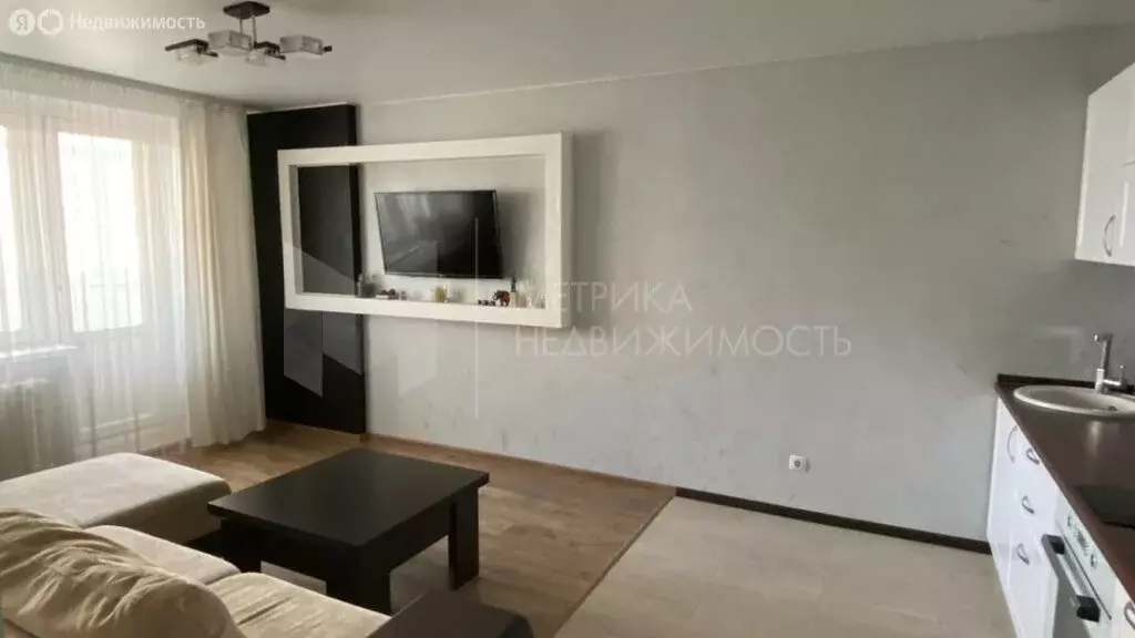 1-комнатная квартира: Тюмень, Широтная улица, 172к3 (43 м) - Фото 1