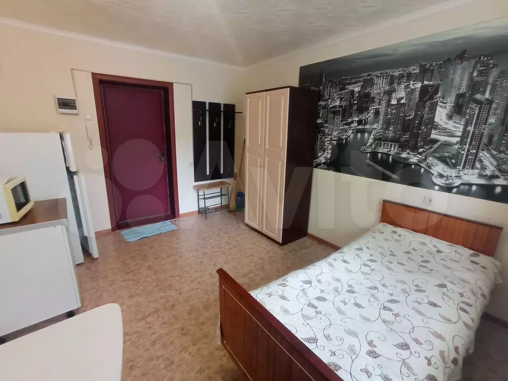 Комната 13 м в 4-к., 1/5 эт. - Фото 0