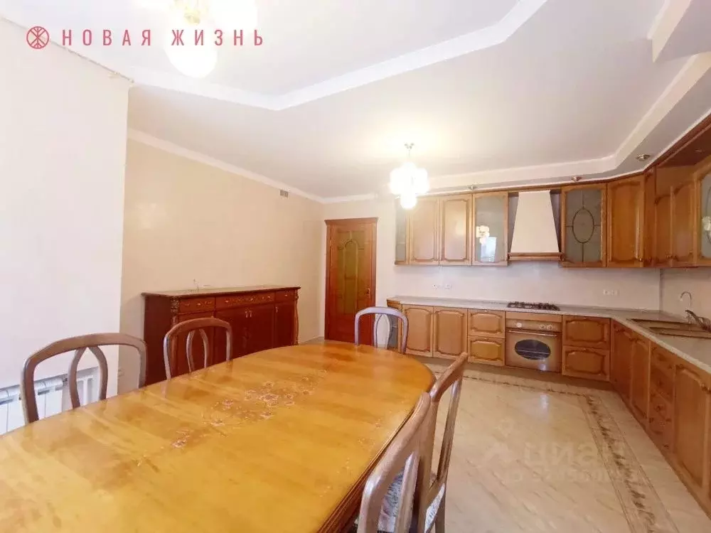 3-к кв. Самарская область, Самара Чапаевская ул., 140 (132.0 м) - Фото 2