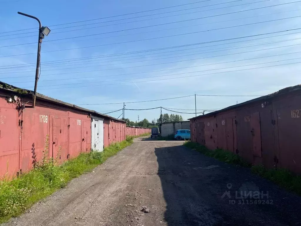 Гараж в Санкт-Петербург Софийская ул., 92 (18 м) - Фото 1