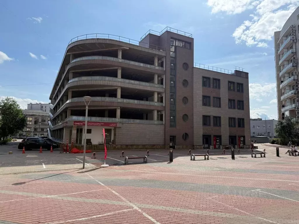 Гараж в Санкт-Петербург Песочная наб., 42к2Б (18 м) - Фото 0