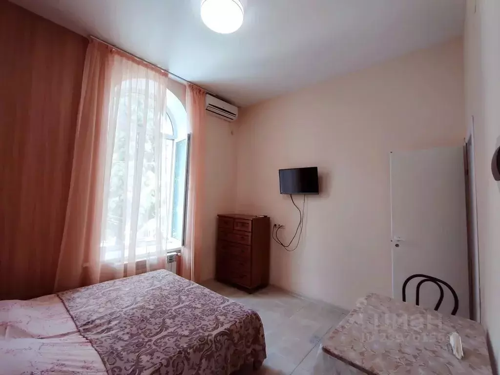 1-к кв. Крым, Ялта ул. Кирова, 66 (17.0 м) - Фото 2