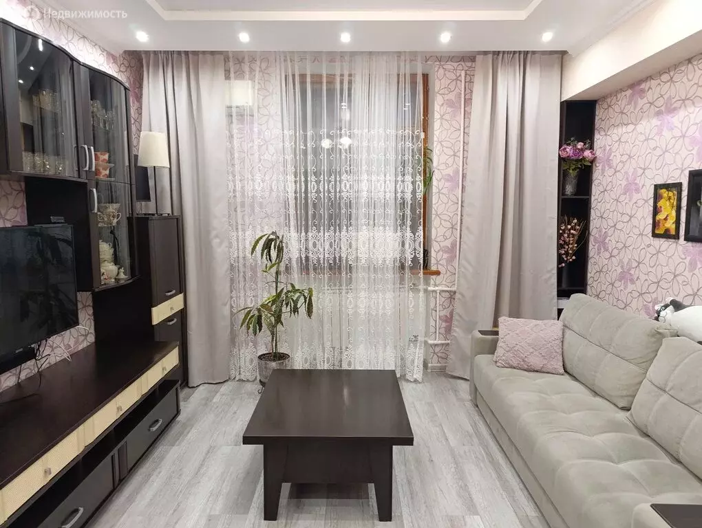 2-комнатная квартира: Волгоград, улица Ломакина, 26 (63 м) - Фото 2