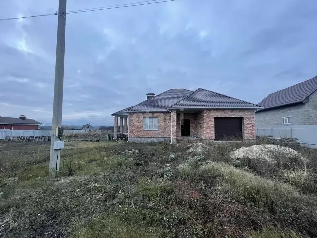 Дом в Белгородская область, Белгородский район, Никольское с/пос, с. ... - Фото 1