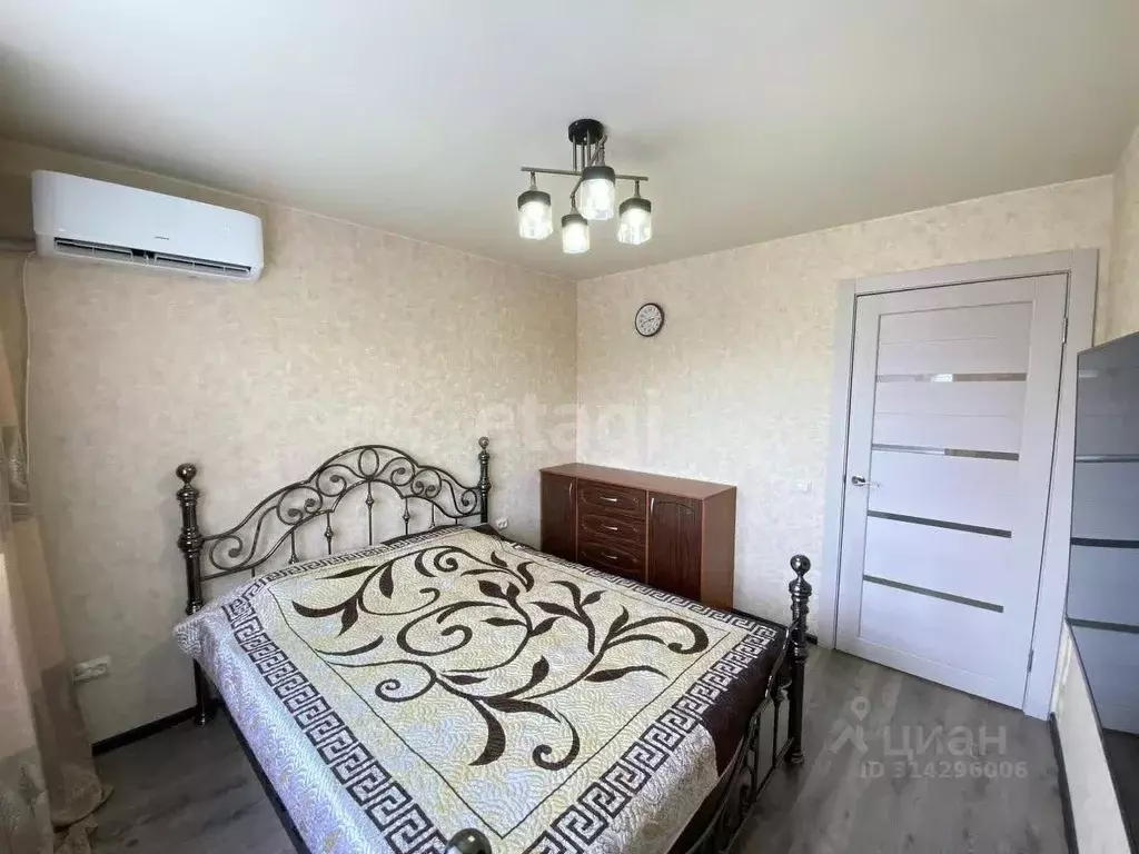 2-к кв. Приморский край, Владивосток Интернациональная ул., 60 (31.5 ... - Фото 0