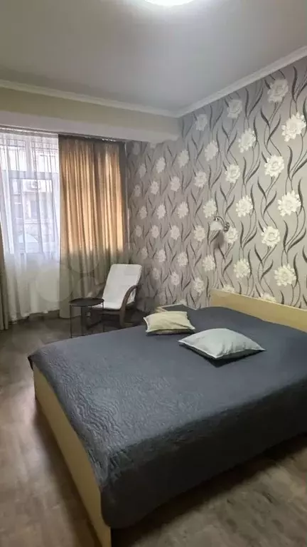 1-к. квартира, 46 м, 3/5 эт. - Фото 1