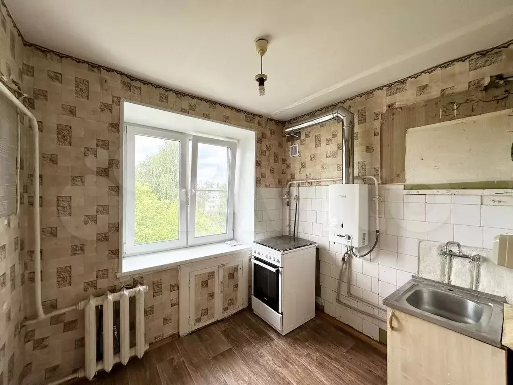 2-к. квартира, 41 м, 5/5 эт. - Фото 1