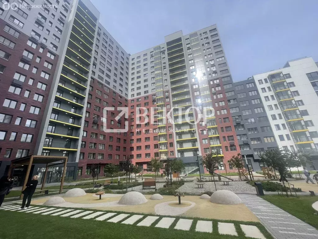 3-комнатная квартира: Ярославль, 2-й Брагинский проезд, 8 (71 м) - Фото 2