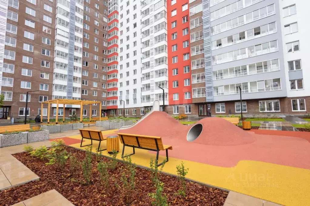 2-к кв. Удмуртия, Ижевск ул. Холмогорова, 89 (62.5 м) - Фото 0