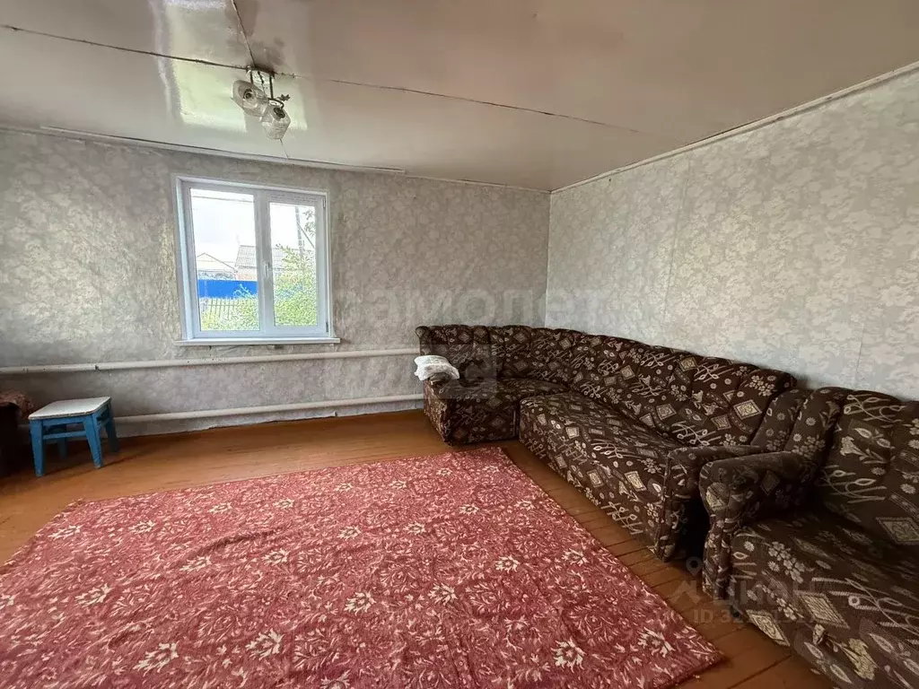 Дом в Оренбургская область, Соль-Илецкий муниципальный округ, с. ... - Фото 1