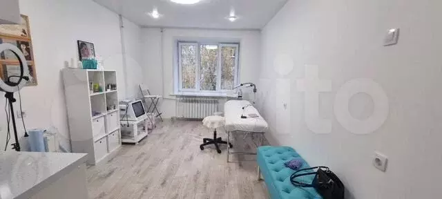 Комната 18 м в 1-к., 1/5 эт. - Фото 0