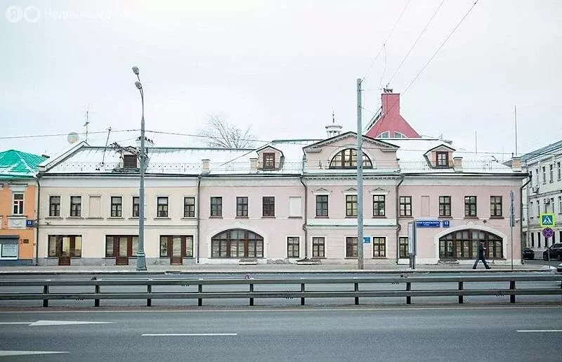 Торговая площадь (1302.7 м) - Фото 2