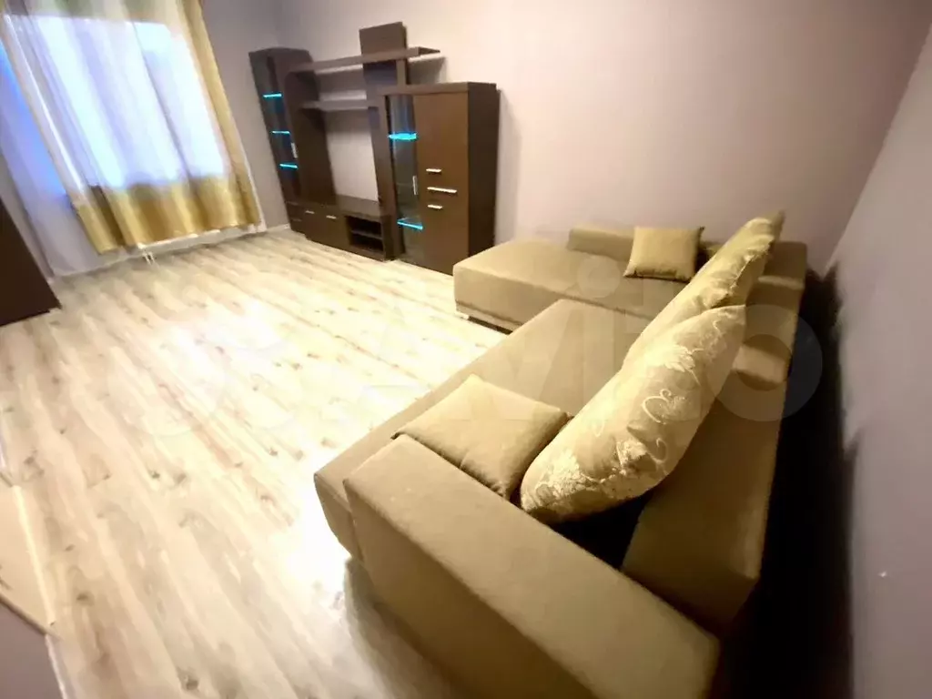1-к. квартира, 38 м, 2/9 эт. - Фото 0