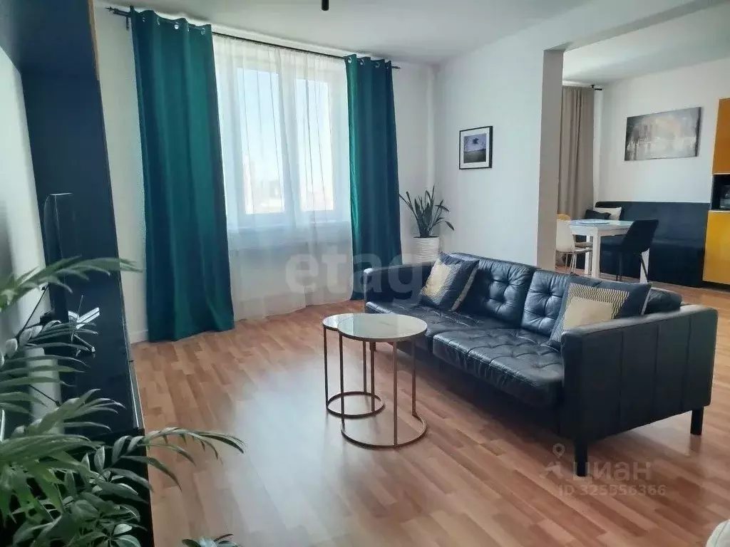 3-к кв. Свердловская область, Екатеринбург ул. Раевского, 6 (93.7 м) - Фото 1