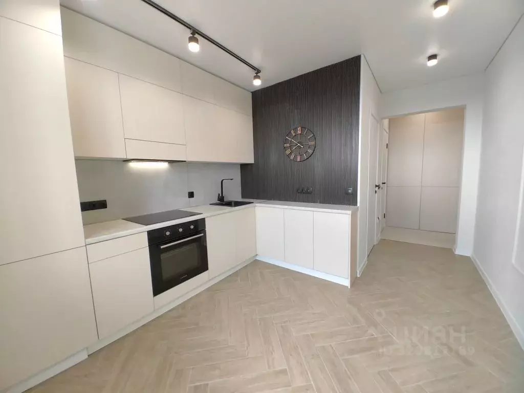 2-к кв. Оренбургская область, Оренбург Планерная ул., 11 (55.5 м) - Фото 2