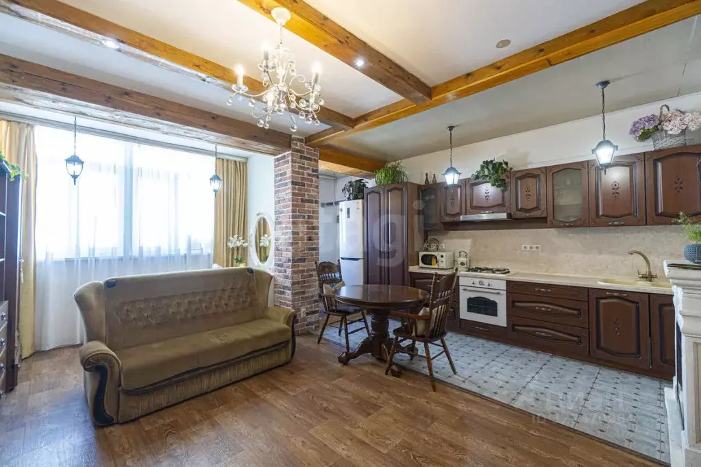 2-к кв. Севастополь ул. Руднева, 26/2 (56.2 м) - Фото 1