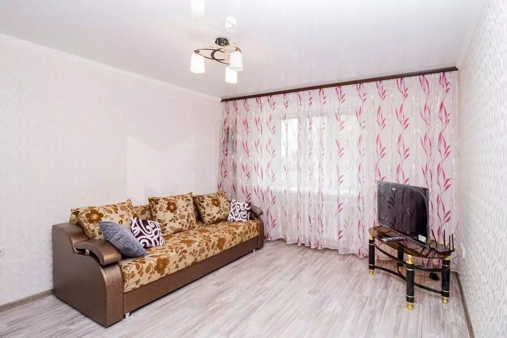 1-к кв. Тюменская область, Тюмень ул. Самарцева, 30 (36.2 м) - Фото 1